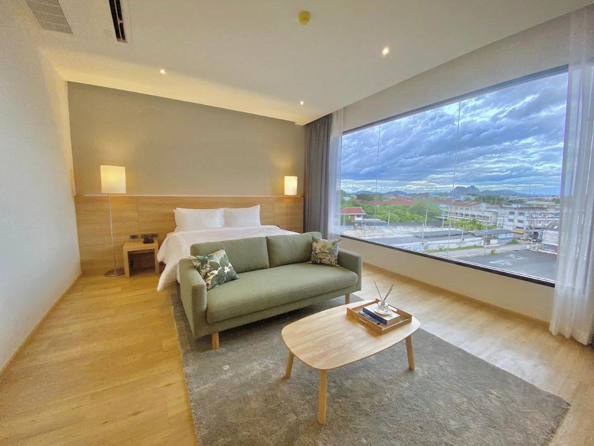 Centara Life Wisma Hotel Ratchaburi Exterior photo
